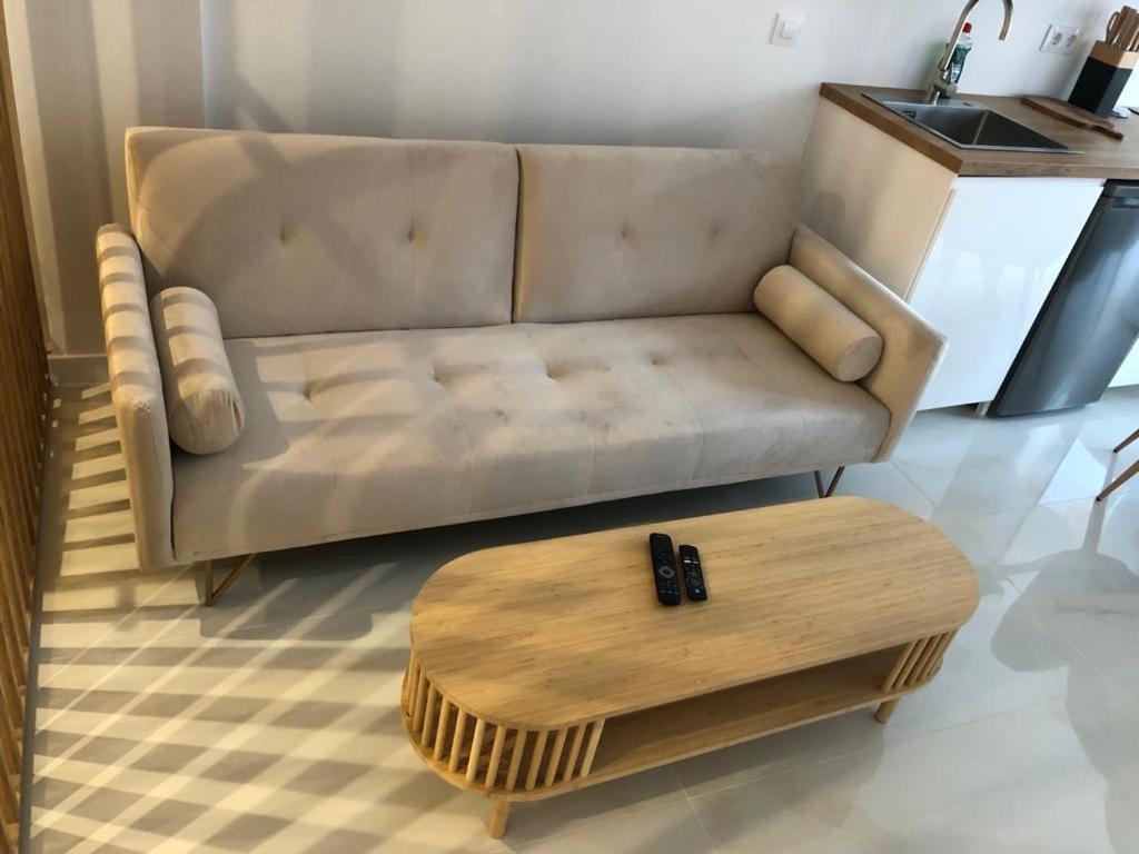 Suite Playamar Con Jacuzzi トレモリノス エクステリア 写真